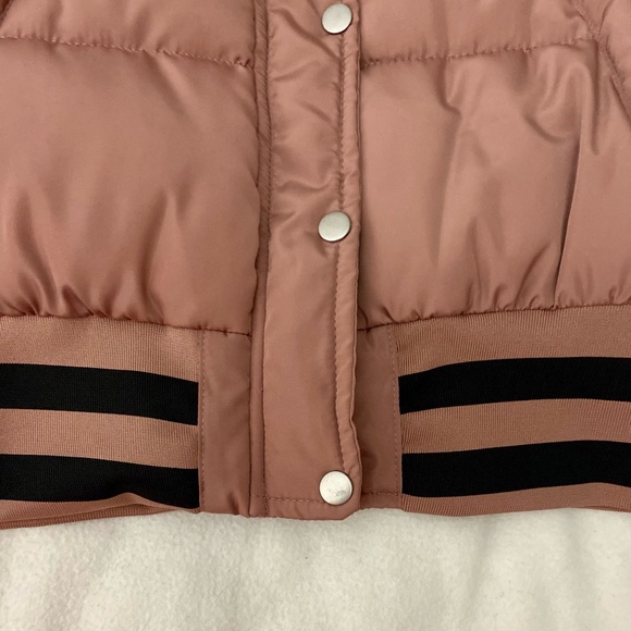 Fashion Nova Pink Puffer Jacket Womens Medium Quilted Snap Front Ribbed Hem - Picture 9 of 11